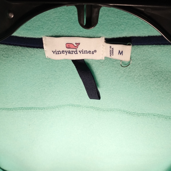 Vineyard Vines Fleece Vest - Picture 3 of 6